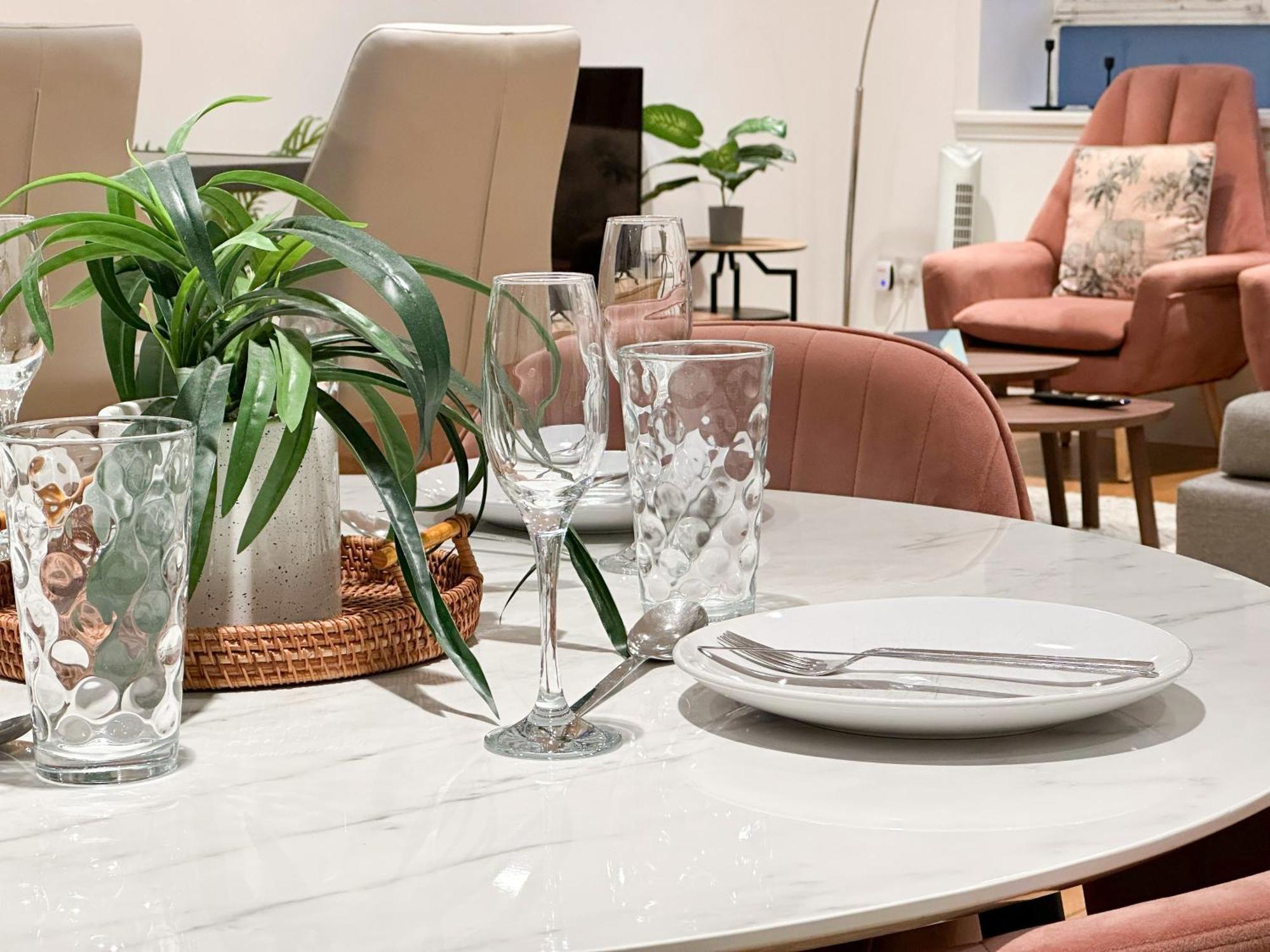 Chic 3 Bedroom Flat With Private Terrace In Holloway Near Finsbury Park London Kültér fotó
