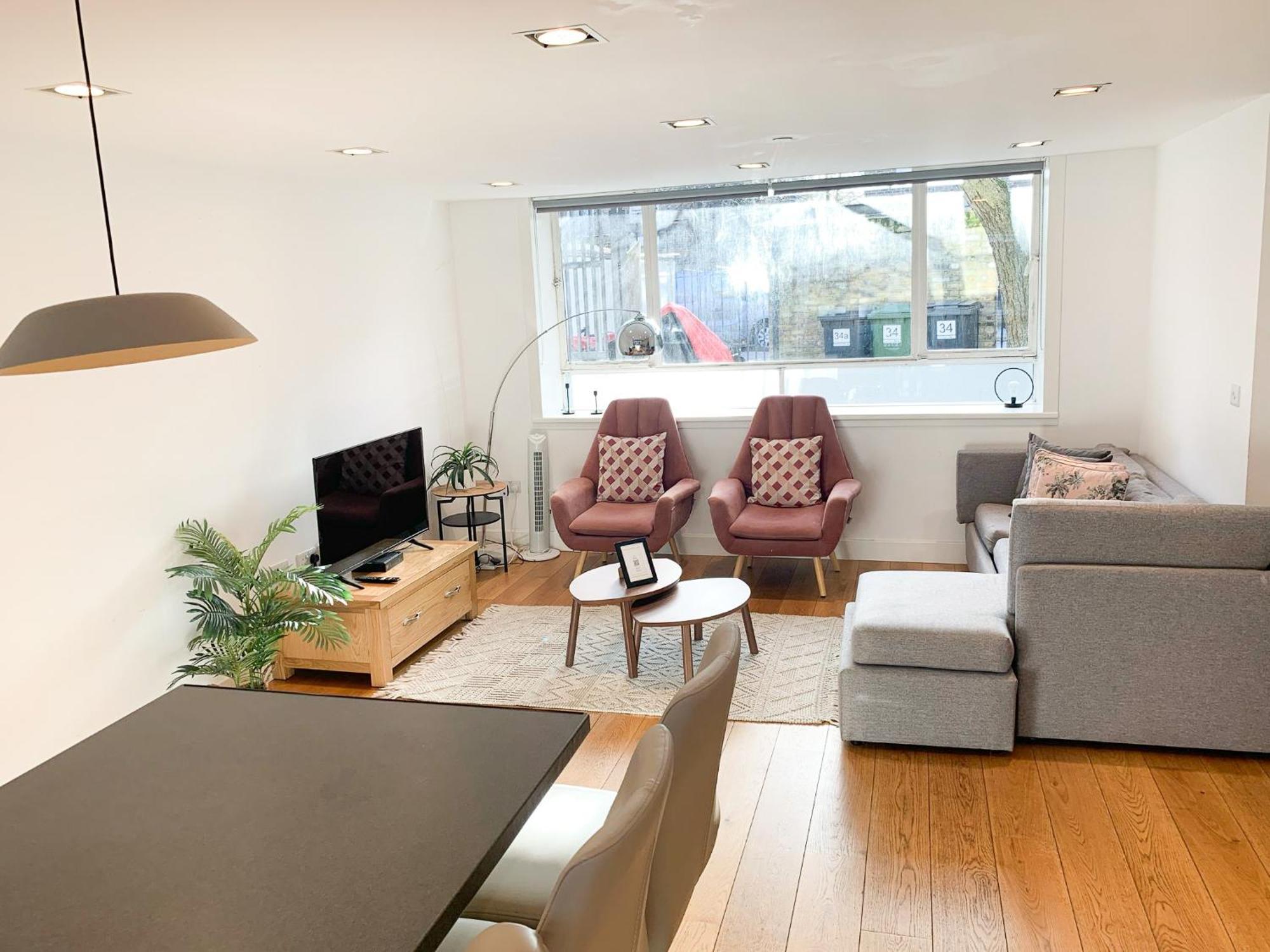 Chic 3 Bedroom Flat With Private Terrace In Holloway Near Finsbury Park London Kültér fotó
